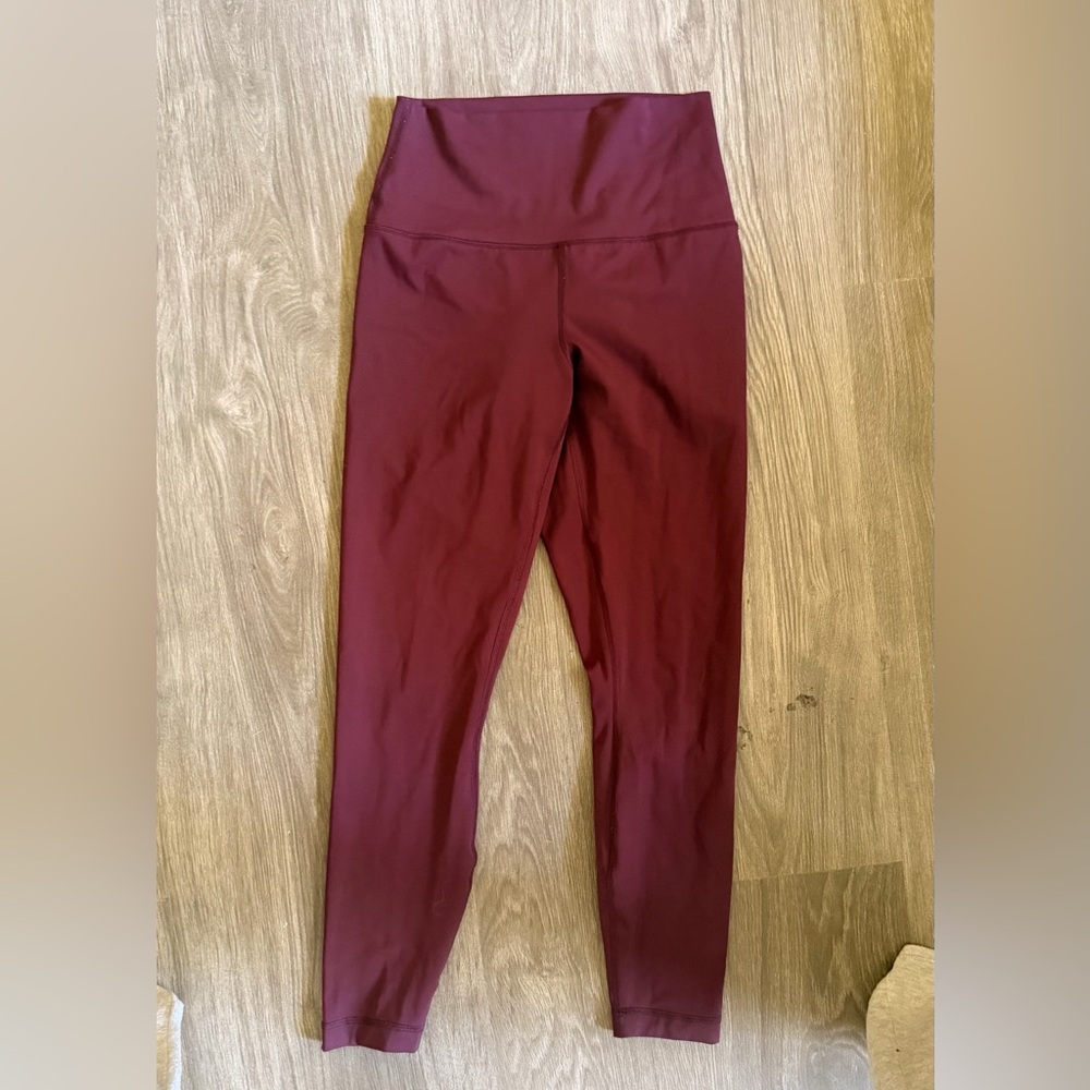 Maroon leggings